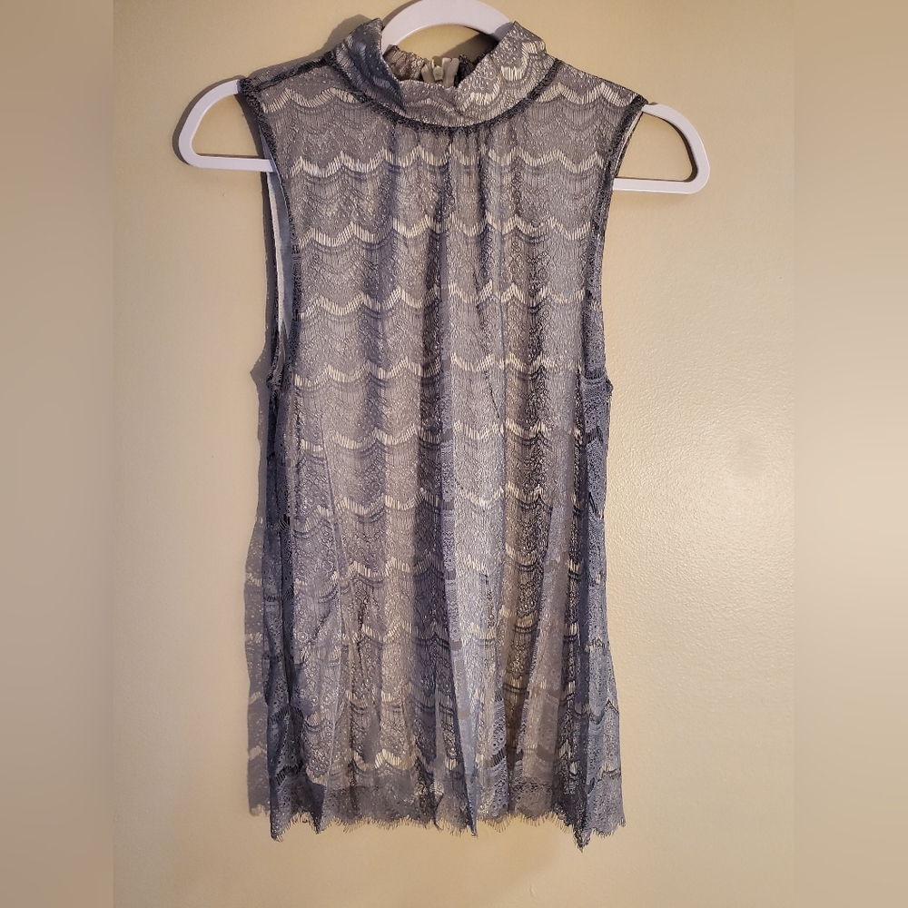 Banana Republic Gray Lace Fringe Sleeveless Top Size Small